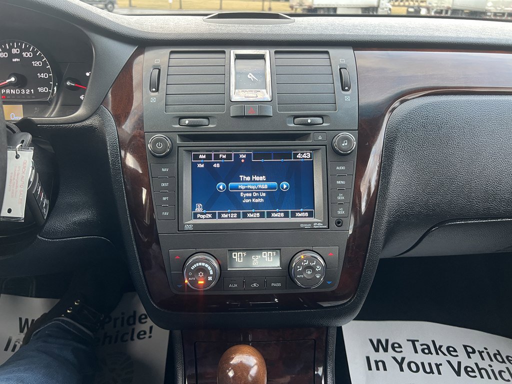 Used 2011 Cadillac DTS Premium image 19