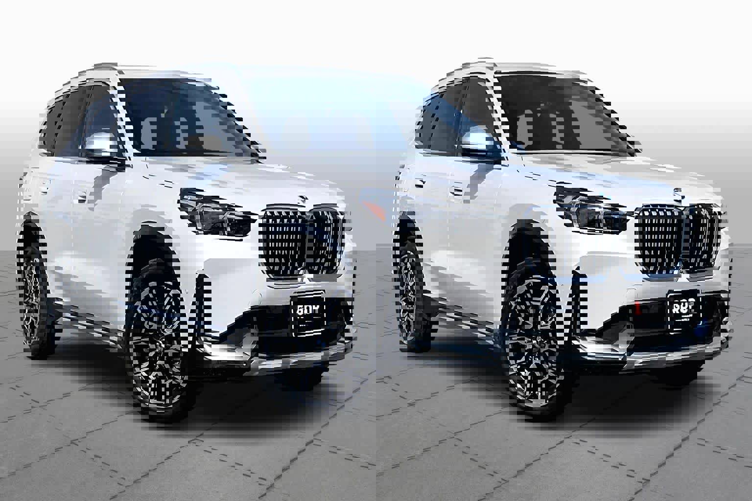 Used 2024 BMW X1 xDrive28i w/ Premium Package image 2