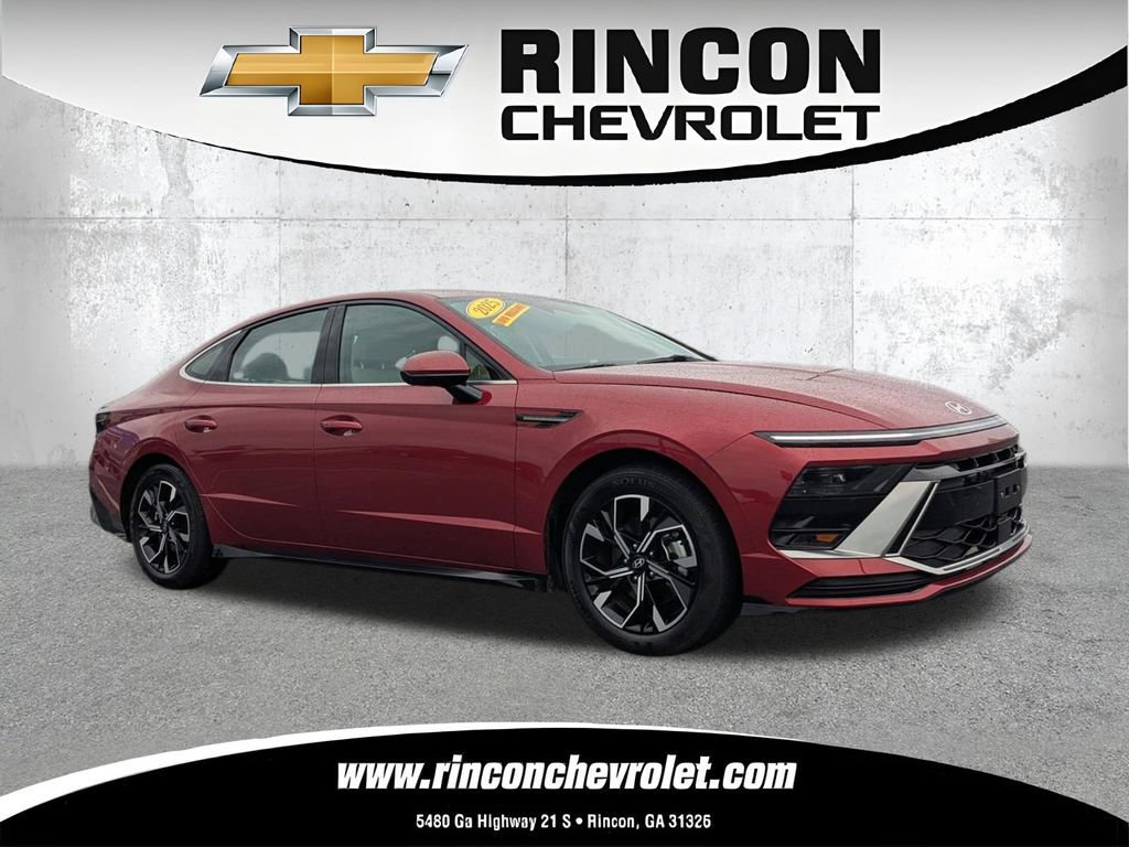 Used 2025 Hyundai Sonata SEL FWD image 1