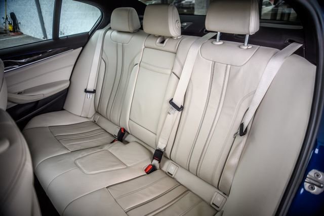 Used 2018 BMW 540i image 44