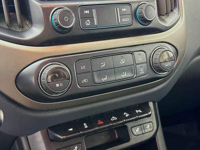 Used 2020 Chevrolet Colorado Z71 image 17