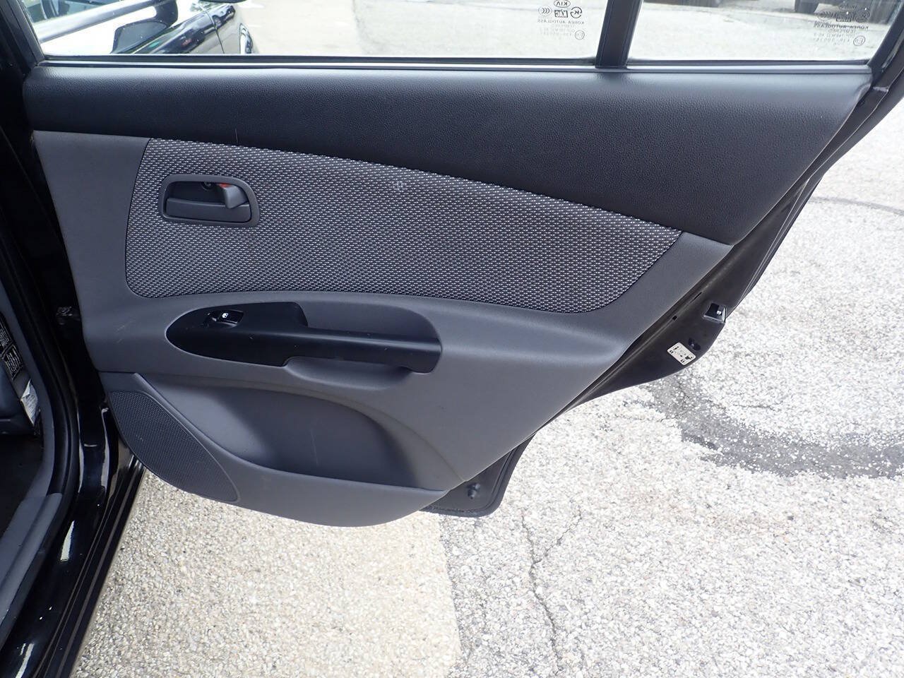 Used 2011 Kia Rio5 w/ Value Pkg FWD image 29