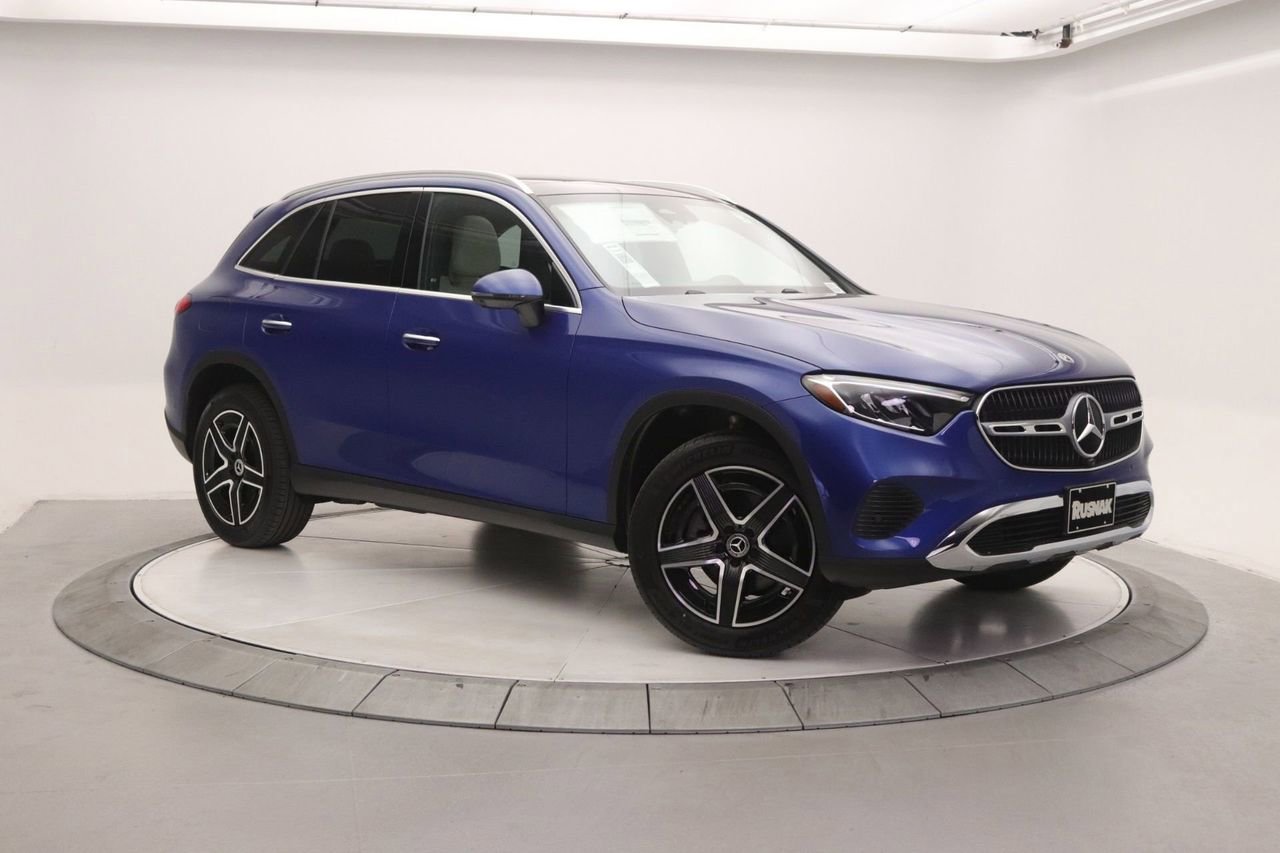 New 2026 Mercedes-Benz GLC 300 image 16