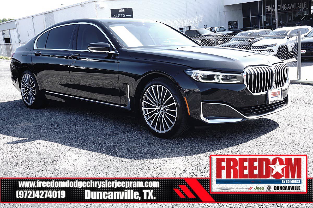 Used 2021 BMW 740i w/ Premium Package RWD image 7