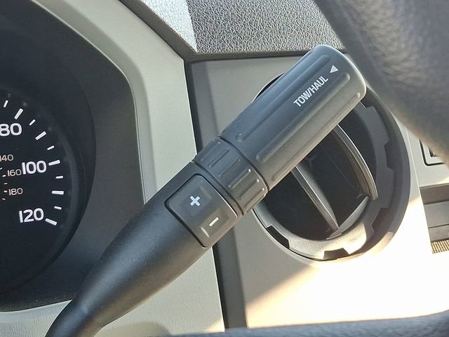 Used 2023 Ford F650 2WD Regular Cab Super Duty image 13