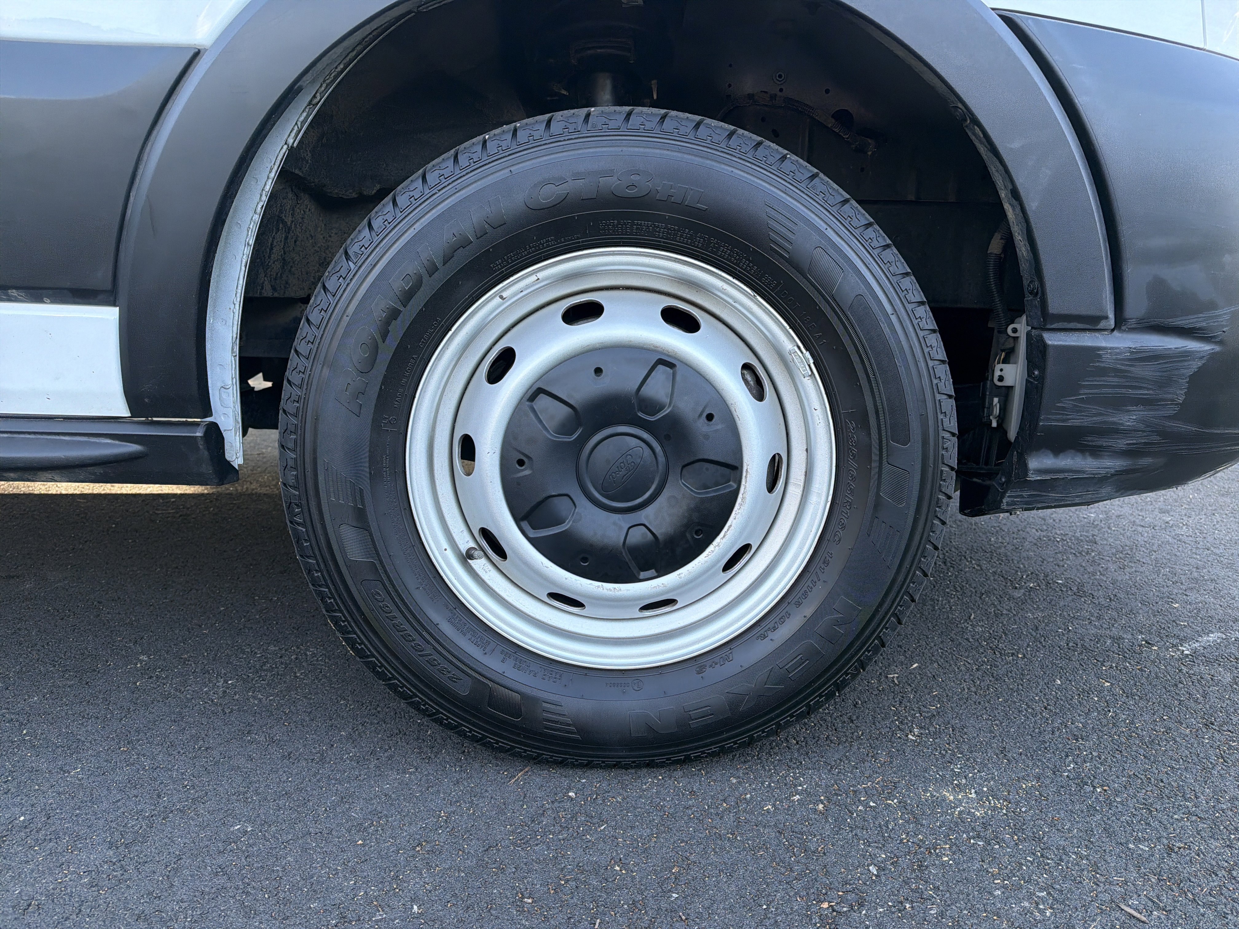 Used 2023 Ford Transit 250 Medium Roof w/ Load Area Protection Package image 13