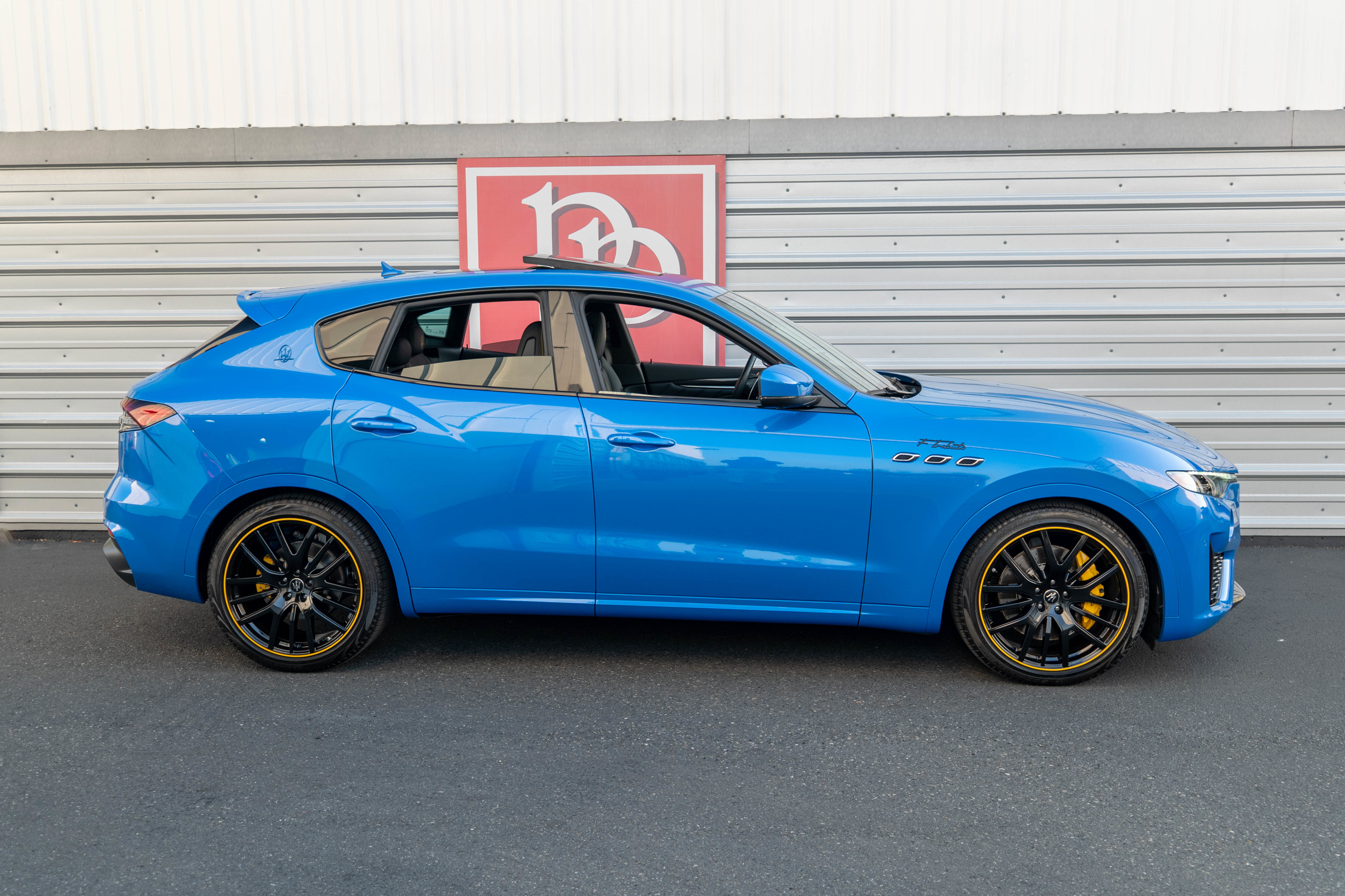 Used 2022 Maserati Levante F Tributo image 57