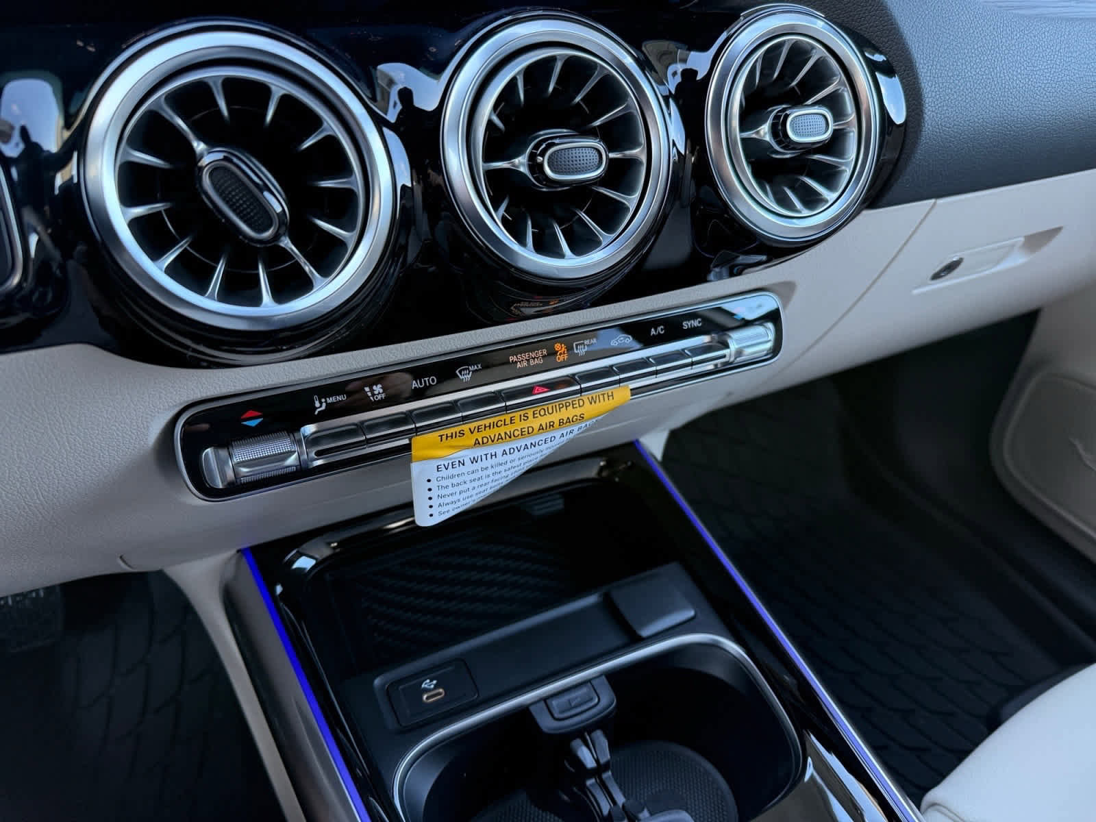 New 2026 Mercedes-Benz GLA 250 GLA 250 image 19