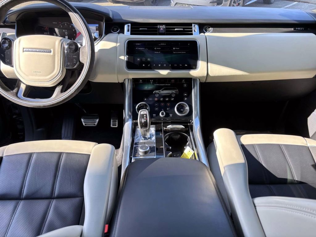 Used 2020 Land Rover Range Rover Sport HST image 23