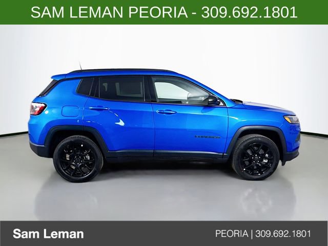 New 2026 Jeep Compass Latitude image 8