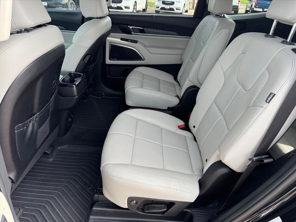 Used 2023 Kia Telluride SX AWD/4WD image 11
