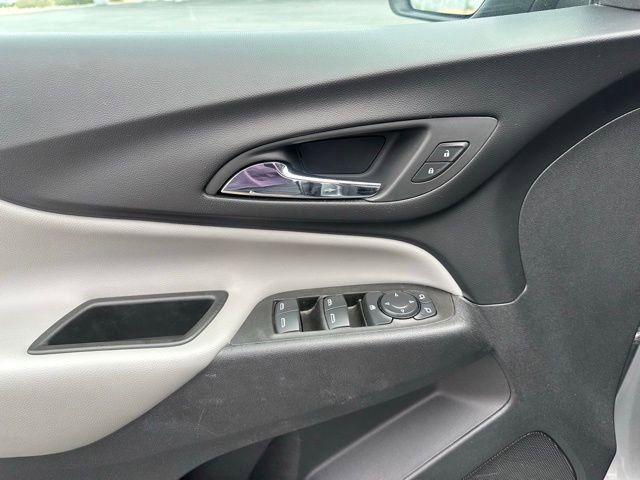 Certified 2024 Chevrolet Equinox LS AWD/4WD image 3