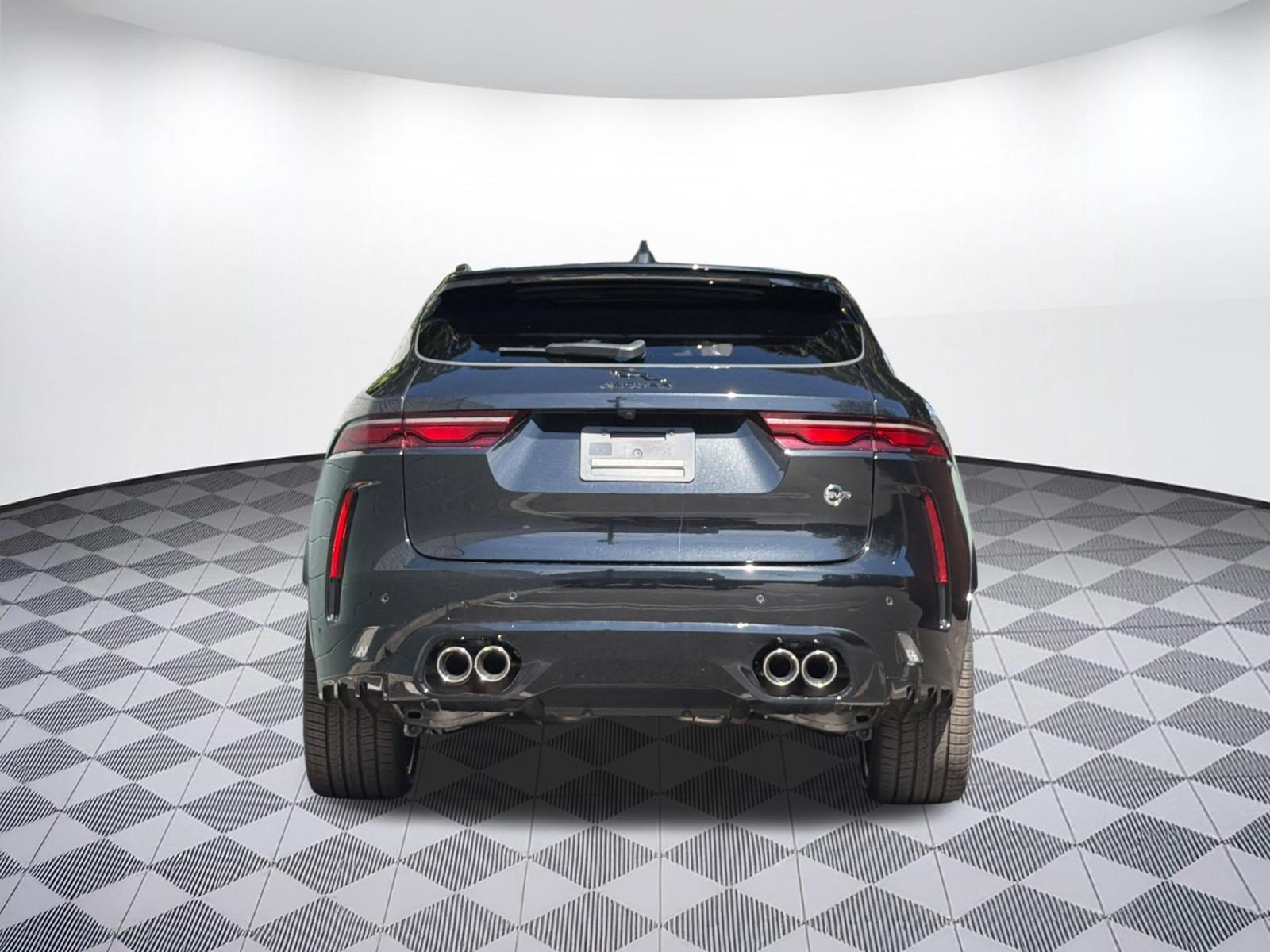 New 2026 Jaguar F-PACE SVR 575 Edition AWD/4WD image 9