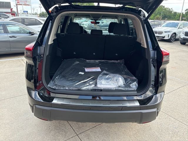 New 2026 Nissan Rogue SV FWD image 7