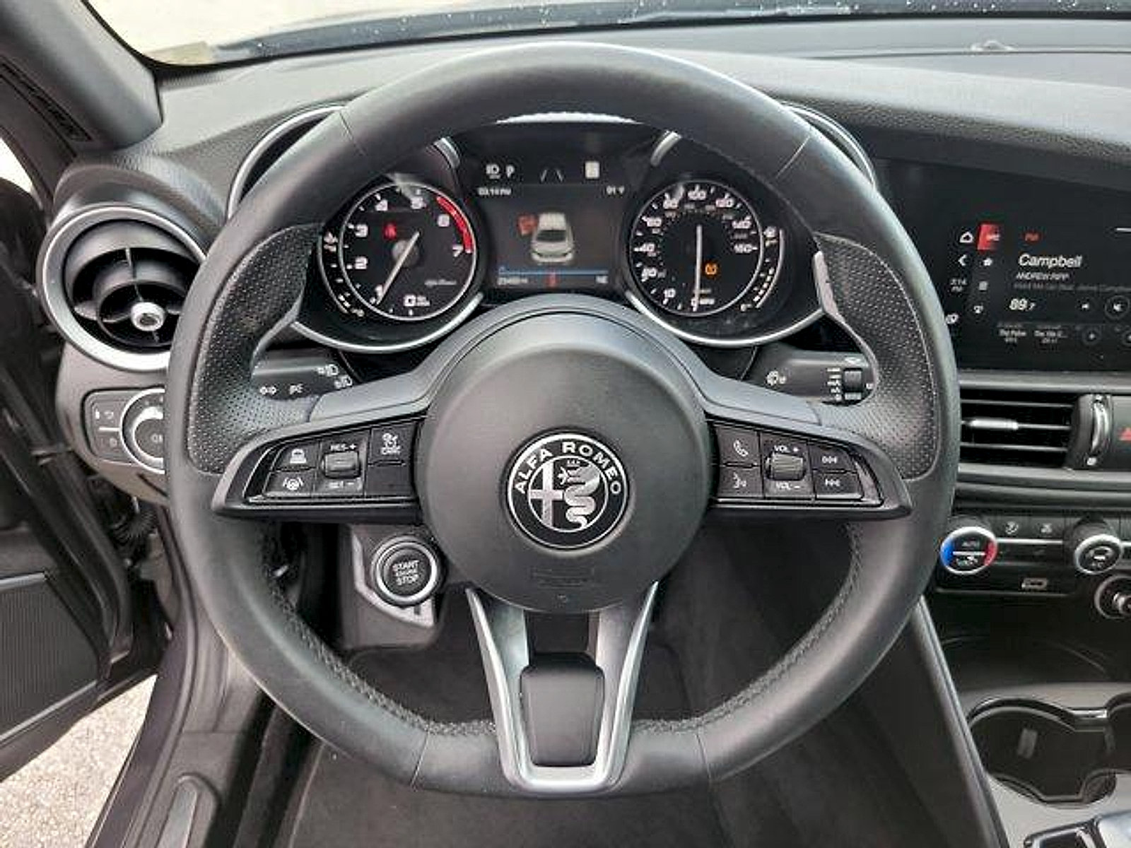 Used 2022 Alfa Romeo Giulia Veloce RWD image 24
