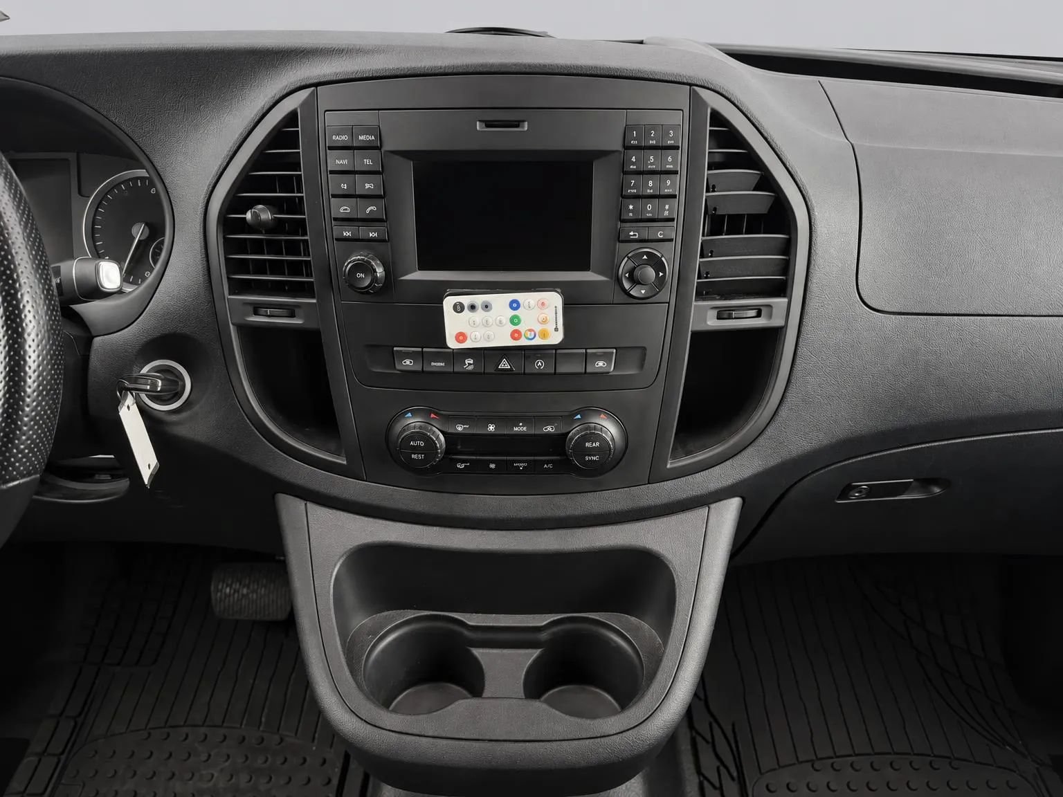 Used 2020 Mercedes-Benz Metris Passenger image 44