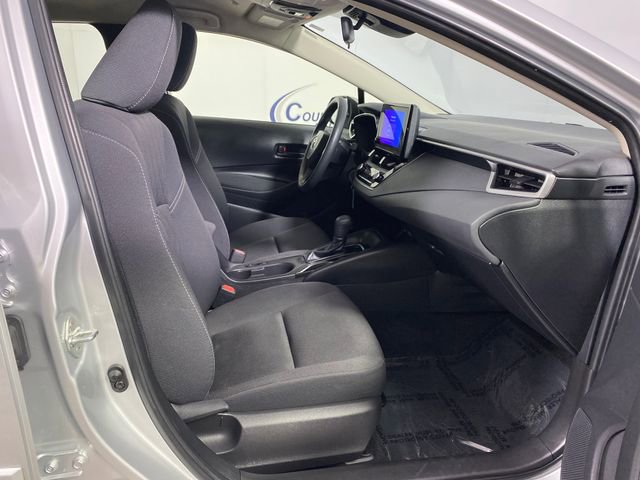 Used 2024 Toyota Corolla LE FWD image 8