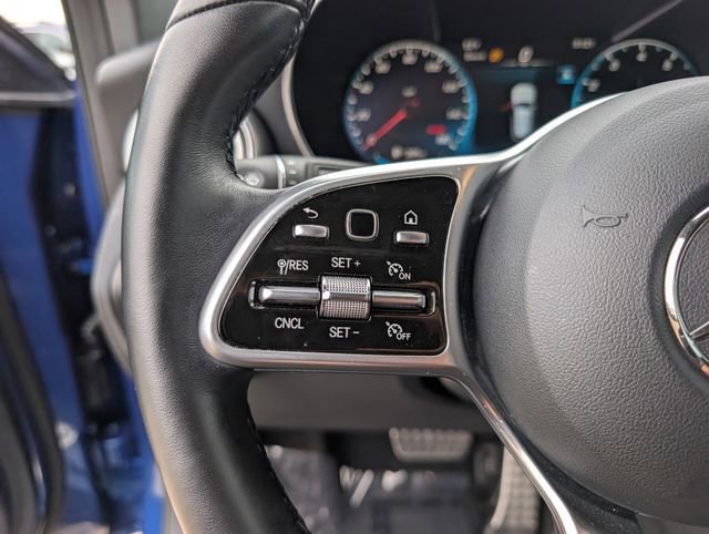 Used 2022 Mercedes-Benz GLC 300 4MATIC image 23