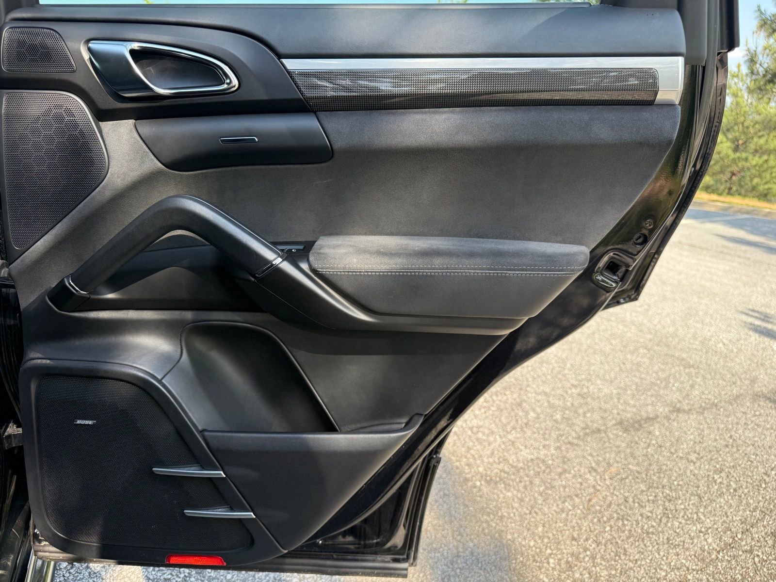 Used 2016 Porsche Cayenne GTS AWD/4WD image 47