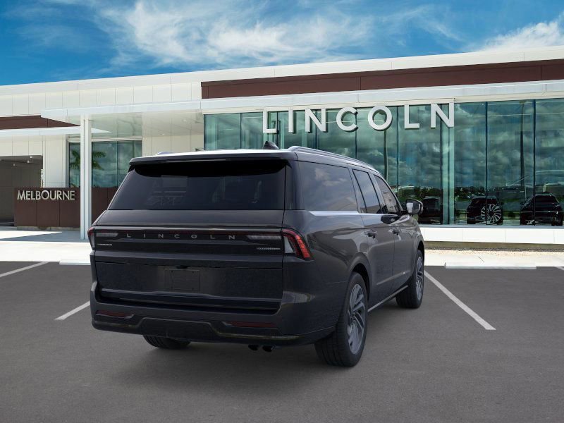 New 2025 Lincoln Navigator L Reserve image 8