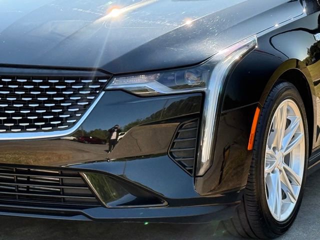 Used 2021 Cadillac CT4 Luxury image 11