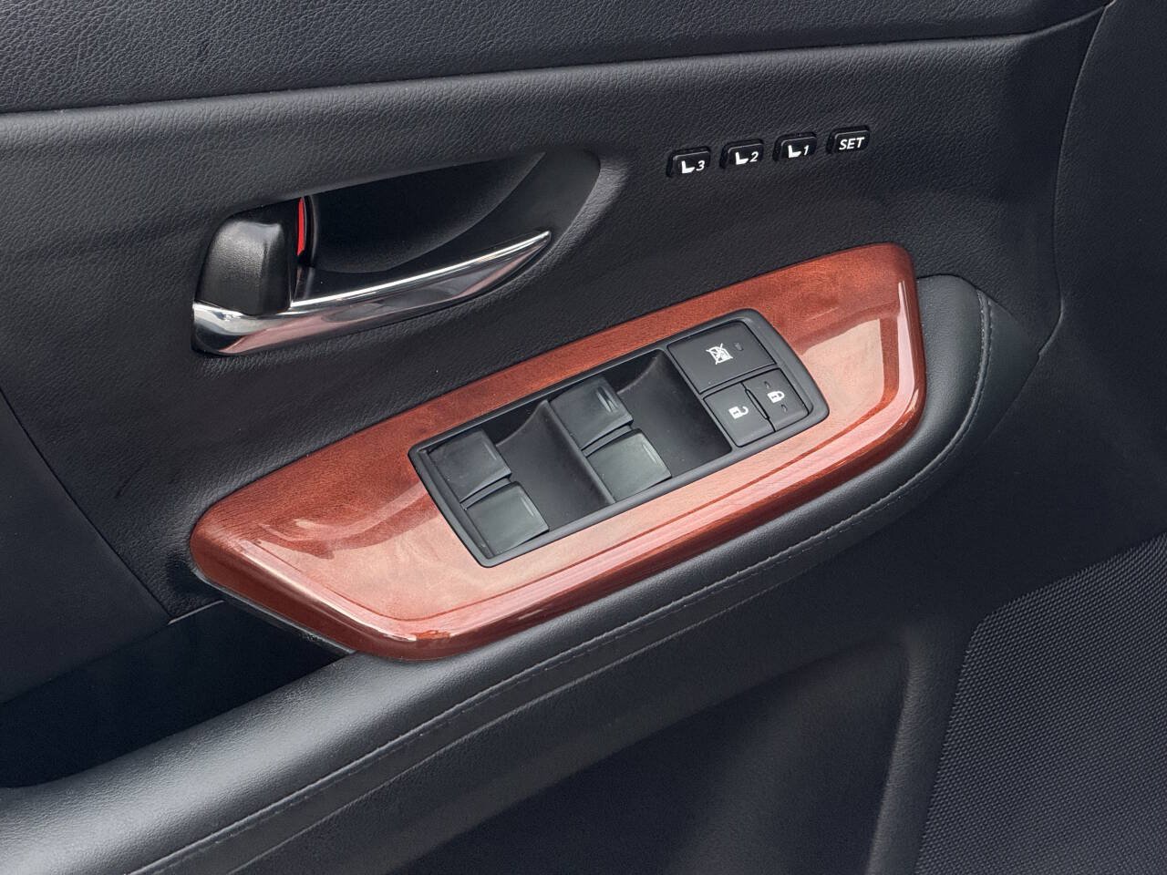 Used 2010 Lexus HS 250h FWD image 9