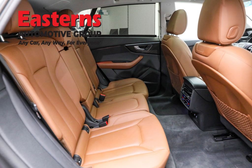 Used 2022 Audi Q8 Prestige w/ Prestige Package image 24