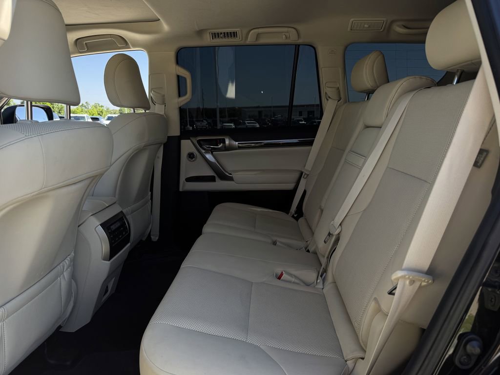 Used 2023 Lexus GX 460 Premium w/ Premium Plus Package AWD/4WD image 25