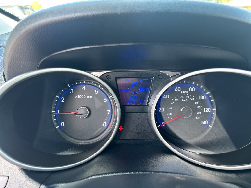 Used 2015 Hyundai Tucson SE AWD/4WD image 25