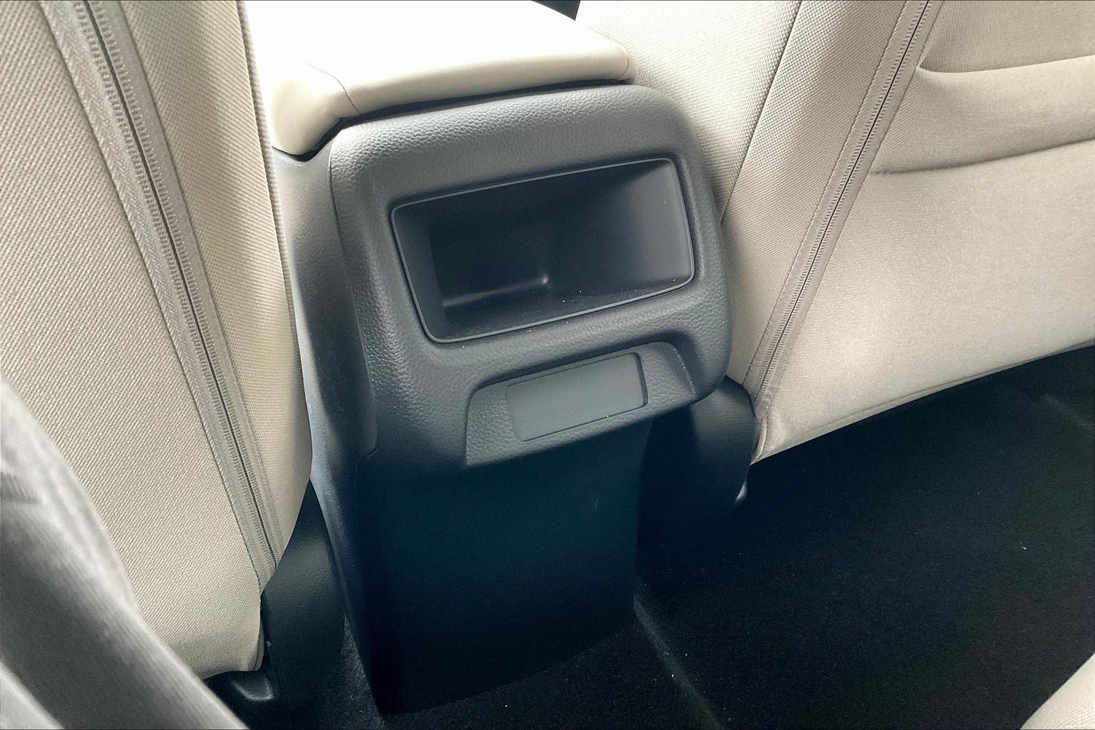 Used 2026 Honda HR-V LX image 10