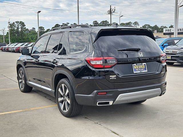 Used 2025 Honda Pilot Touring image 7