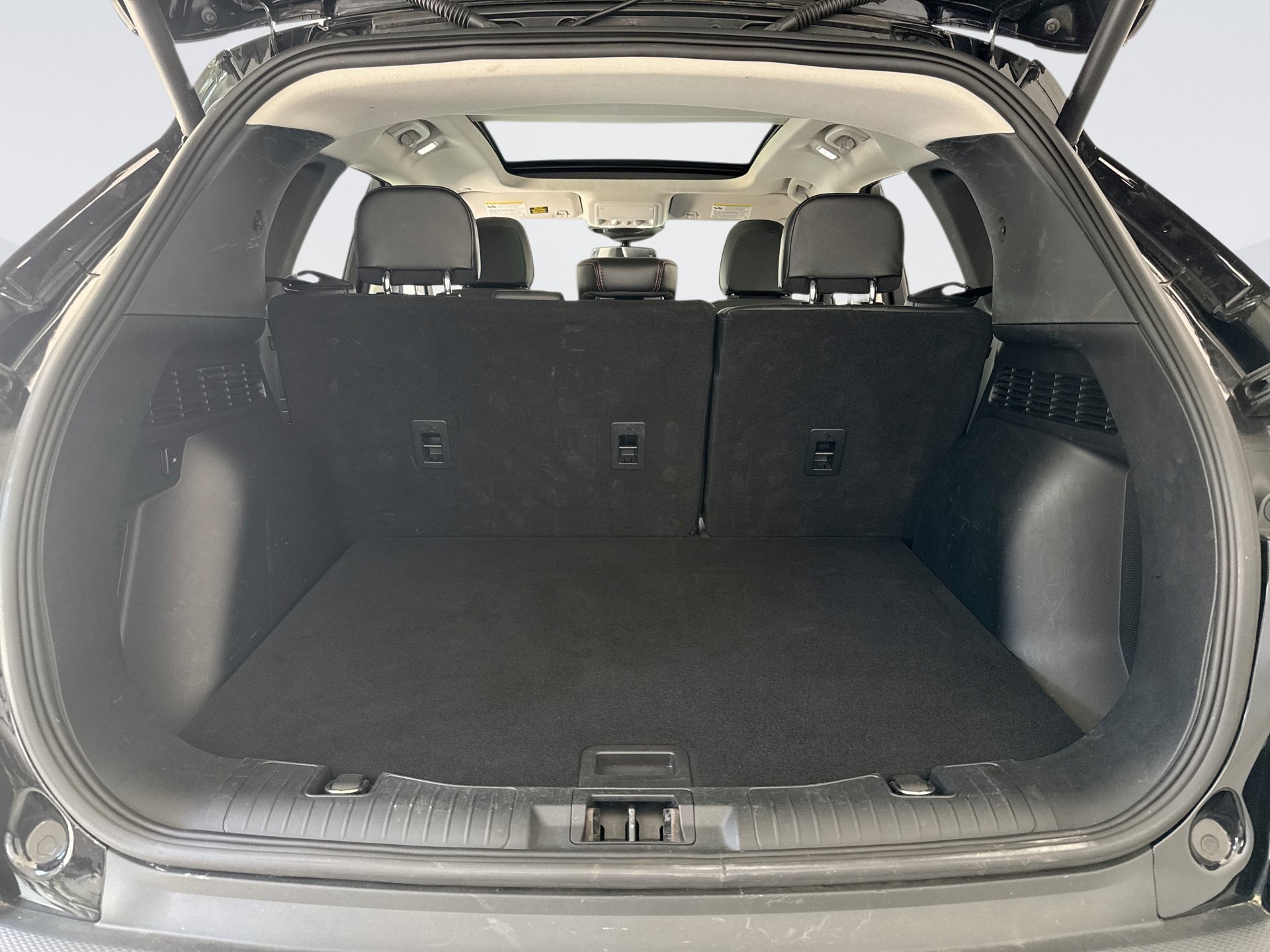 Used 2022 Ford Escape SEL w/ SEL Stealth AWD Package image 19