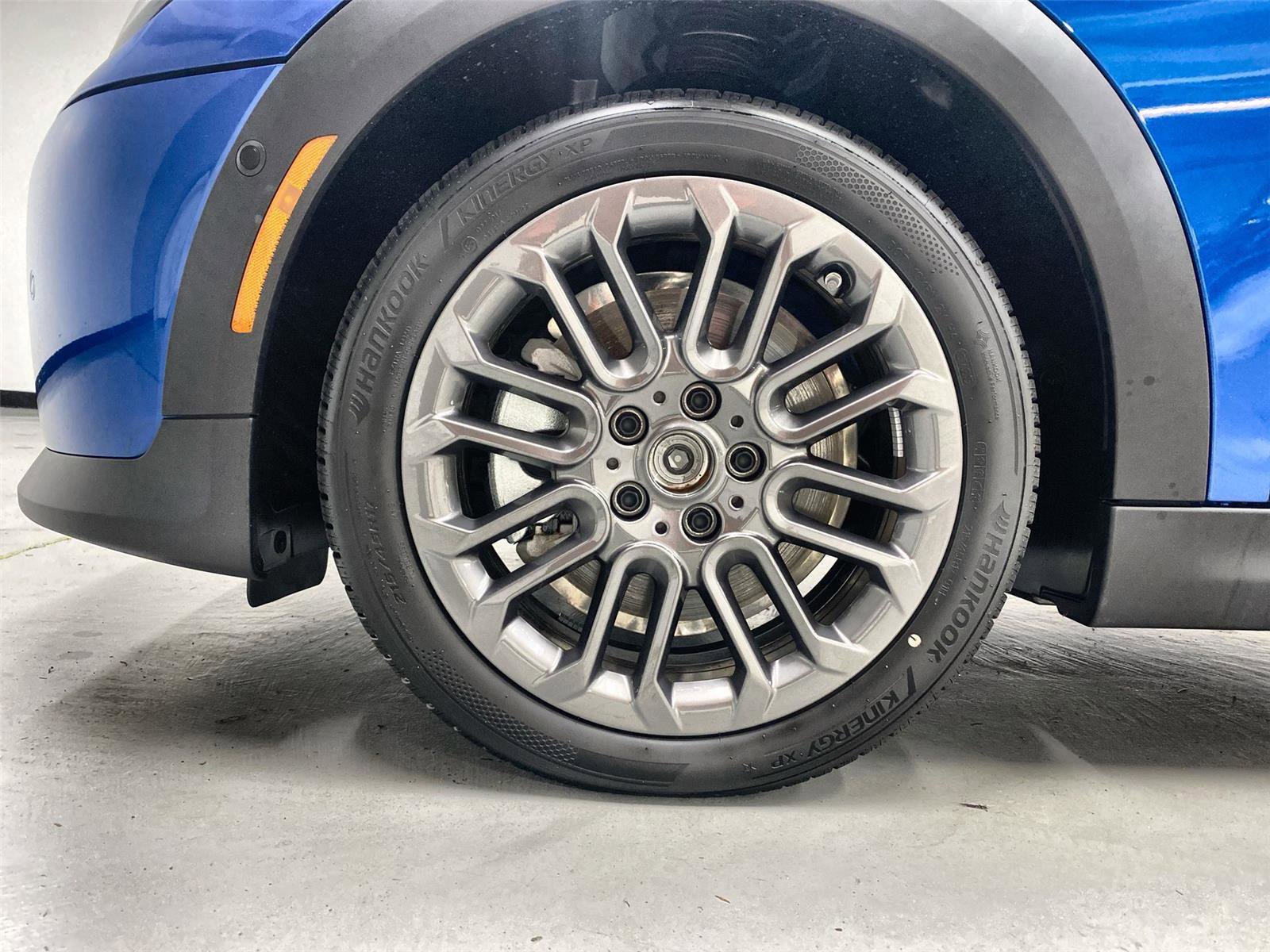 New 2026 MINI Cooper 2-Door Hardtop image 23