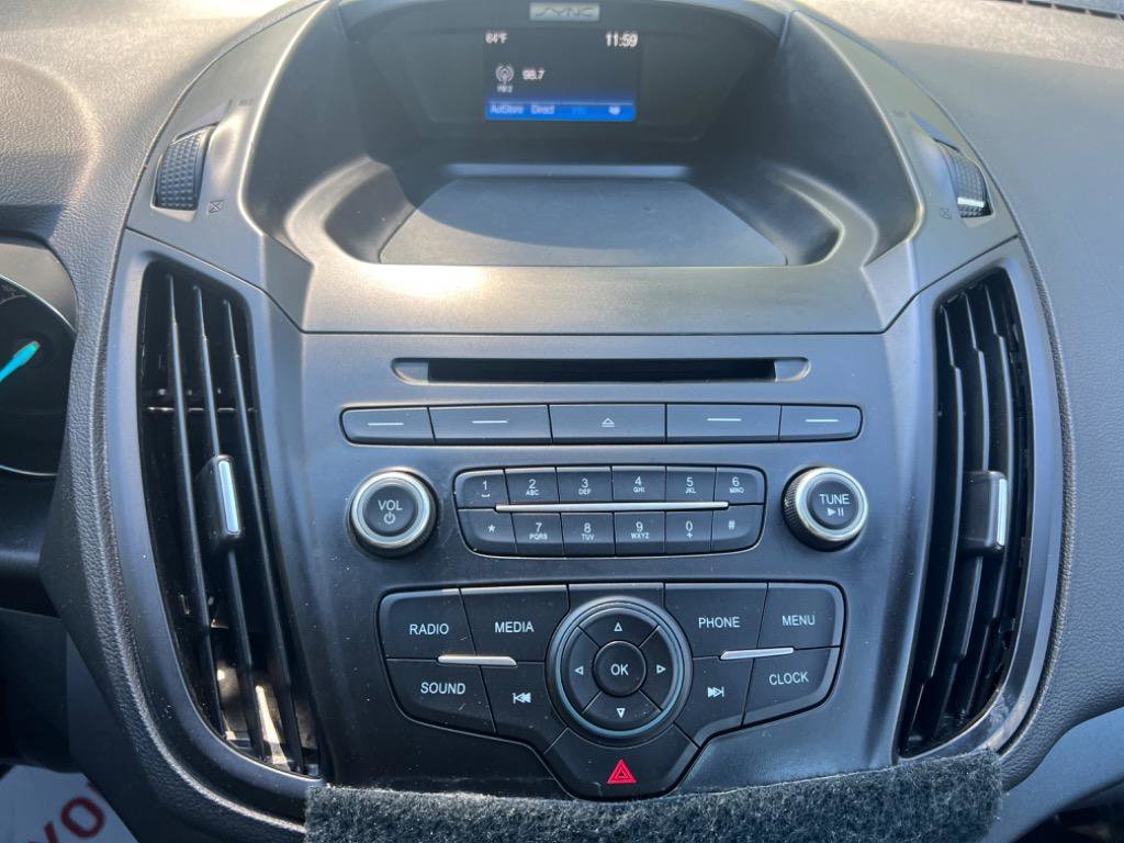 Used 2017 Ford Escape S image 18