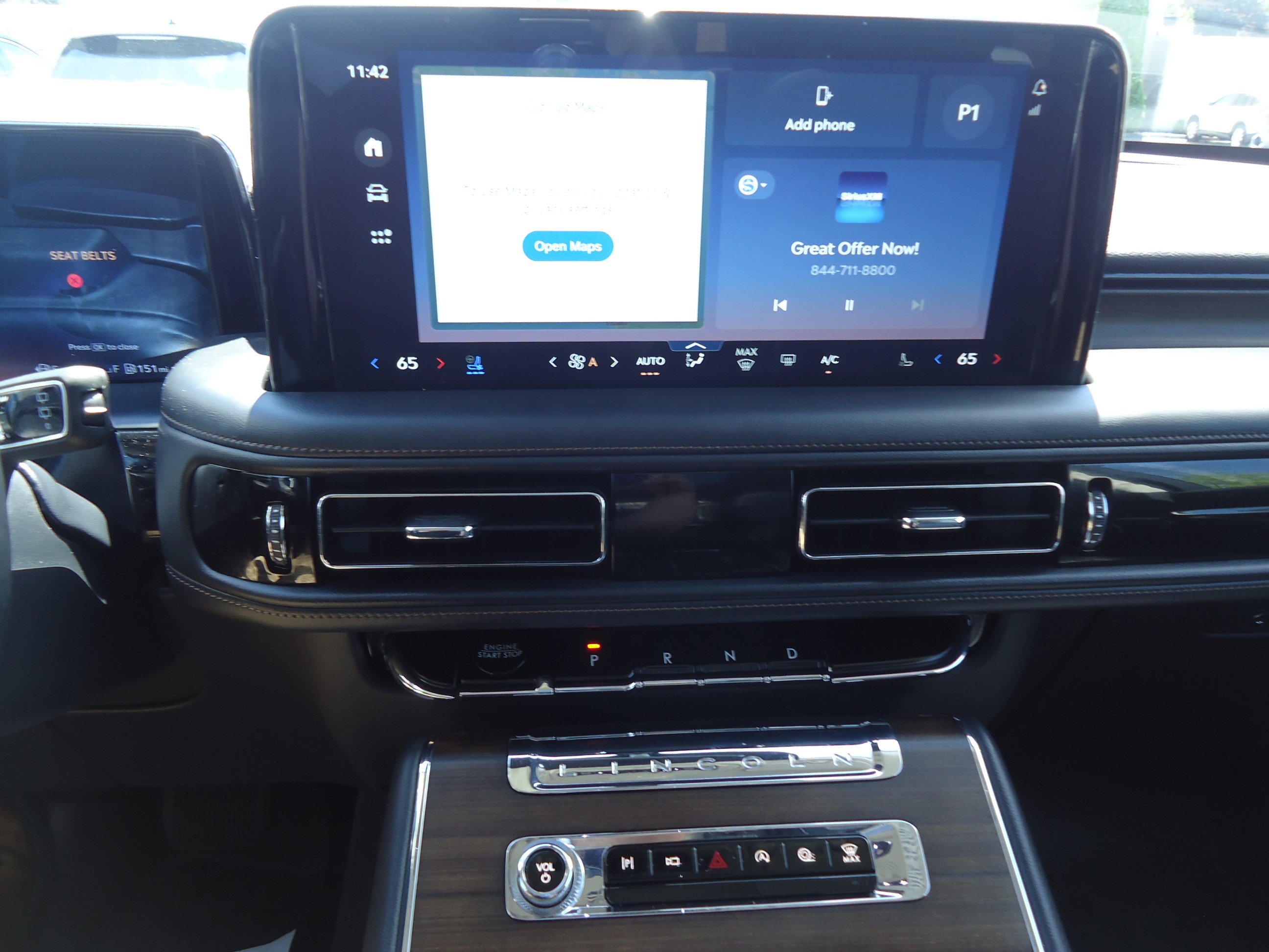 Used 2025 Lincoln Aviator Reserve w/ Equipment Group 201A AWD/4WD image 15