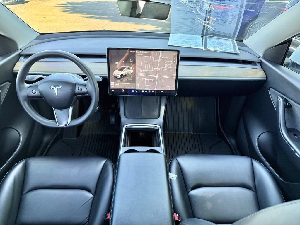 Used 2022 Tesla Model Y Long Range AWD/4WD image 11