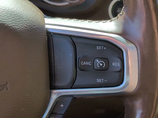 Used 2019 RAM 1500 Laramie AWD/4WD image 19