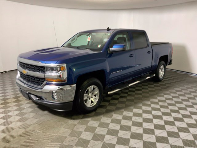 Used 2018 Chevrolet Silverado 1500 LT w/ All Star Edition AWD/4WD image 12