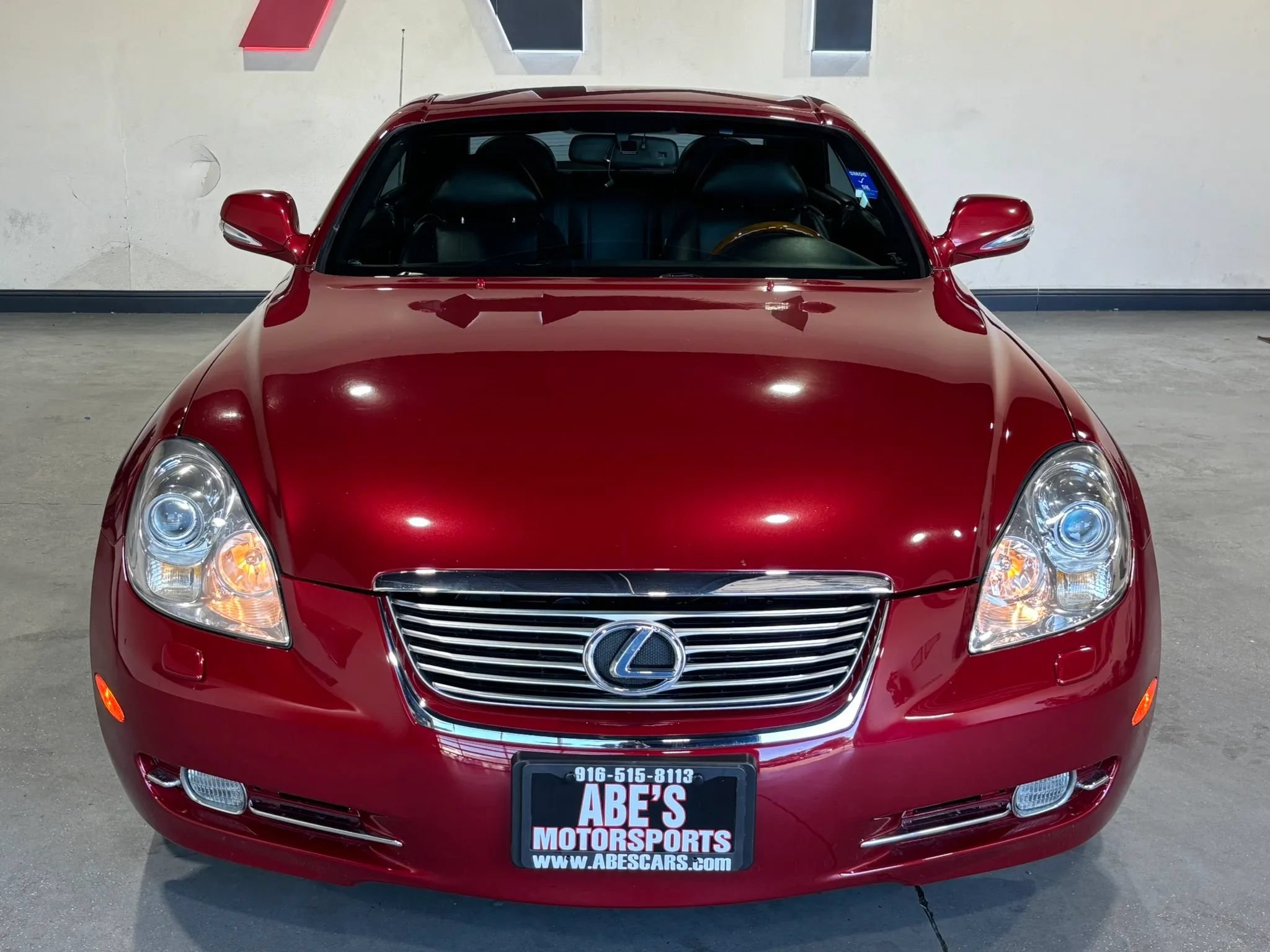 Used 2009 Lexus SC 430 Convertible RWD image 2