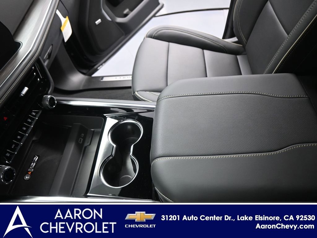 New 2025 Chevrolet Tahoe Premier AWD/4WD image 12