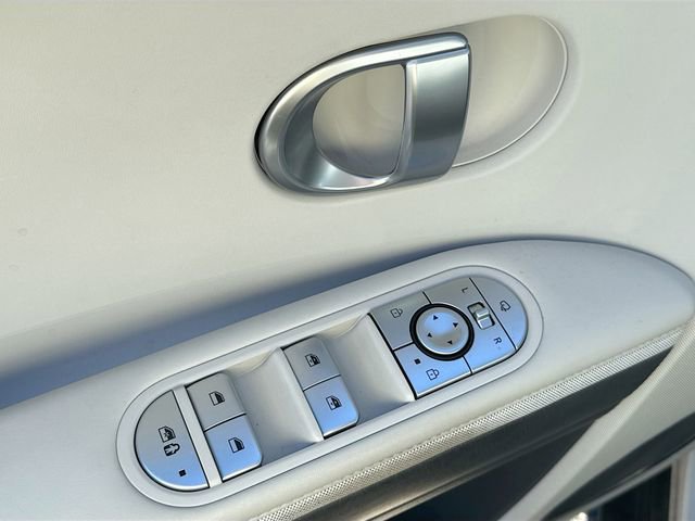 Used 2023 Hyundai Ioniq 5 SEL image 8