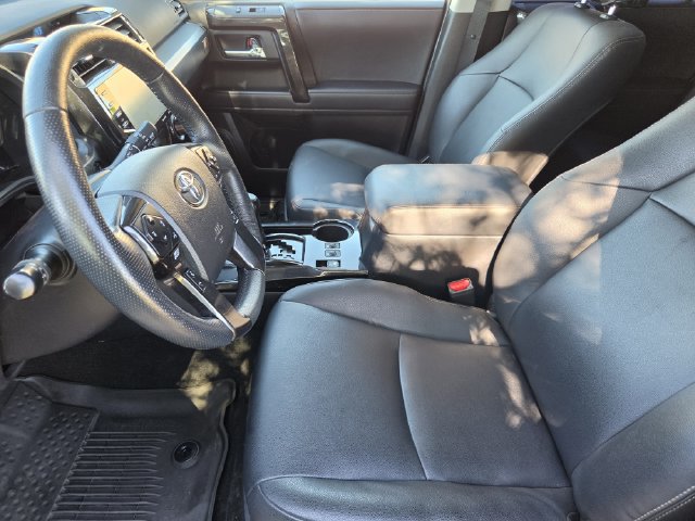 Used 2023 Toyota 4Runner 40th Anniversary SE AWD/4WD image 11