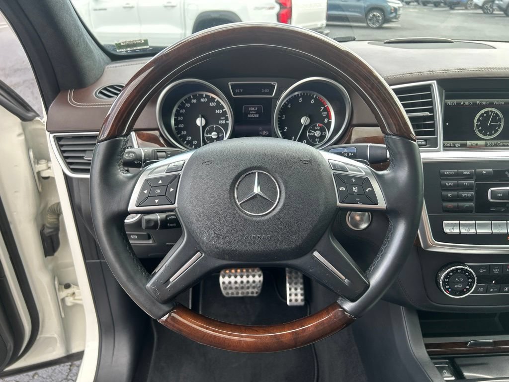 Used 2014 Mercedes-Benz GL 550 4MATIC image 26
