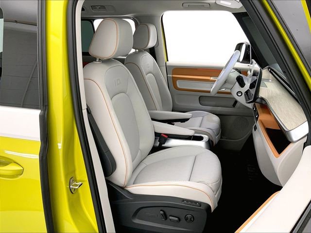 New 2025 Volkswagen ID. Buzz 1st Edition AWD/4WD image 11