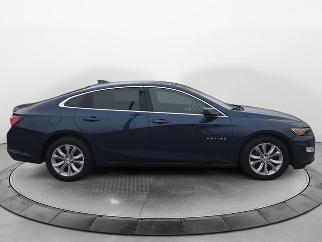 Used 2019 Chevrolet Malibu LT w/ Driver Confidence Package II image 6