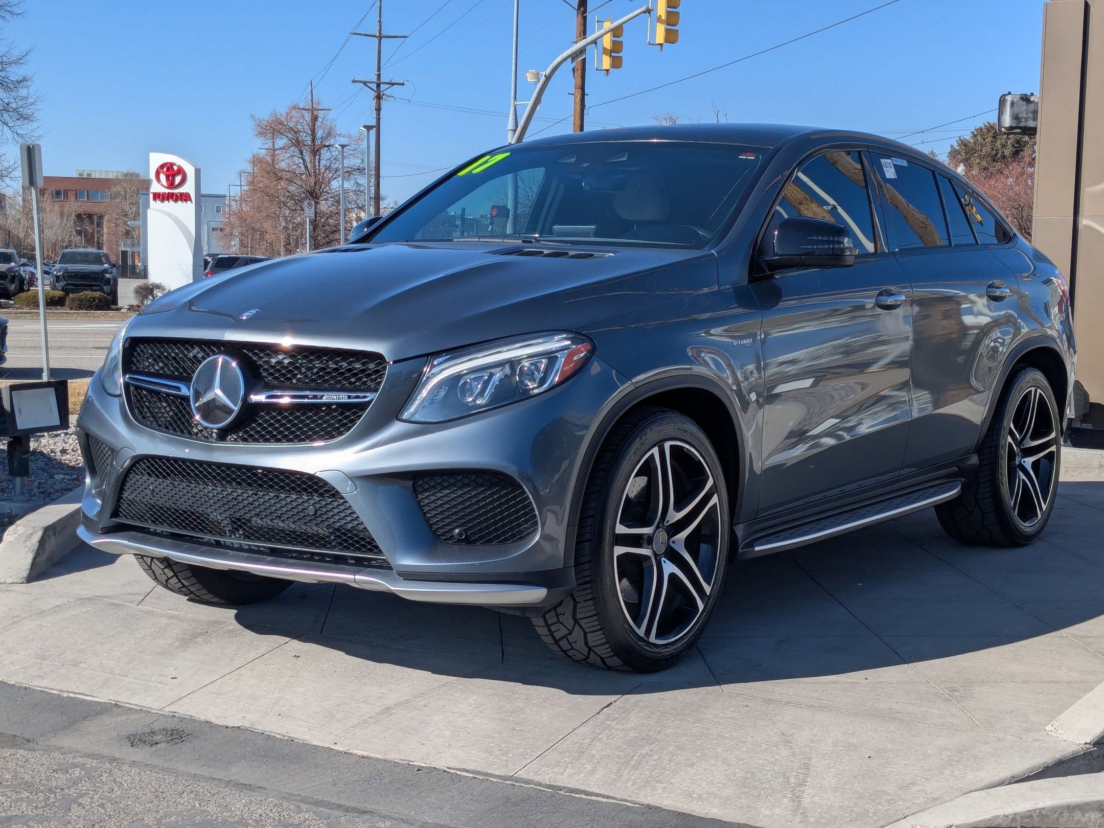 Used 2017 Mercedes-Benz GLE 43 AMG 4MATIC Coupe w/ Premium 3 Package image 9