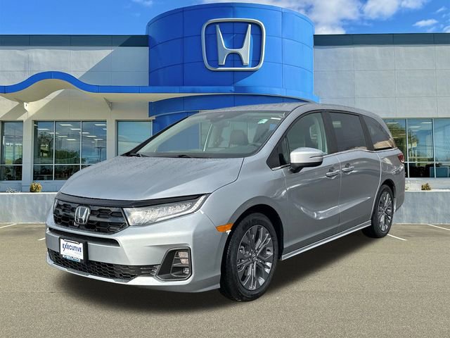 New 2026 Honda Odyssey Touring image 5