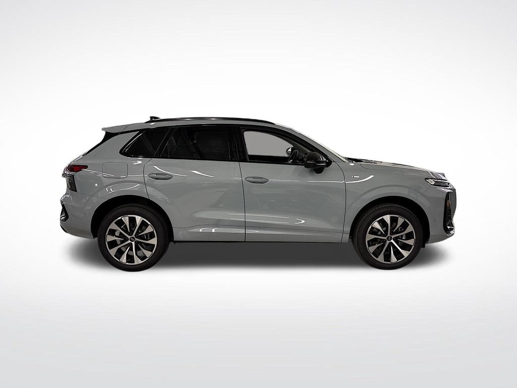 New 2026 Audi Q3 quattro 2.0T AWD/4WD image 6