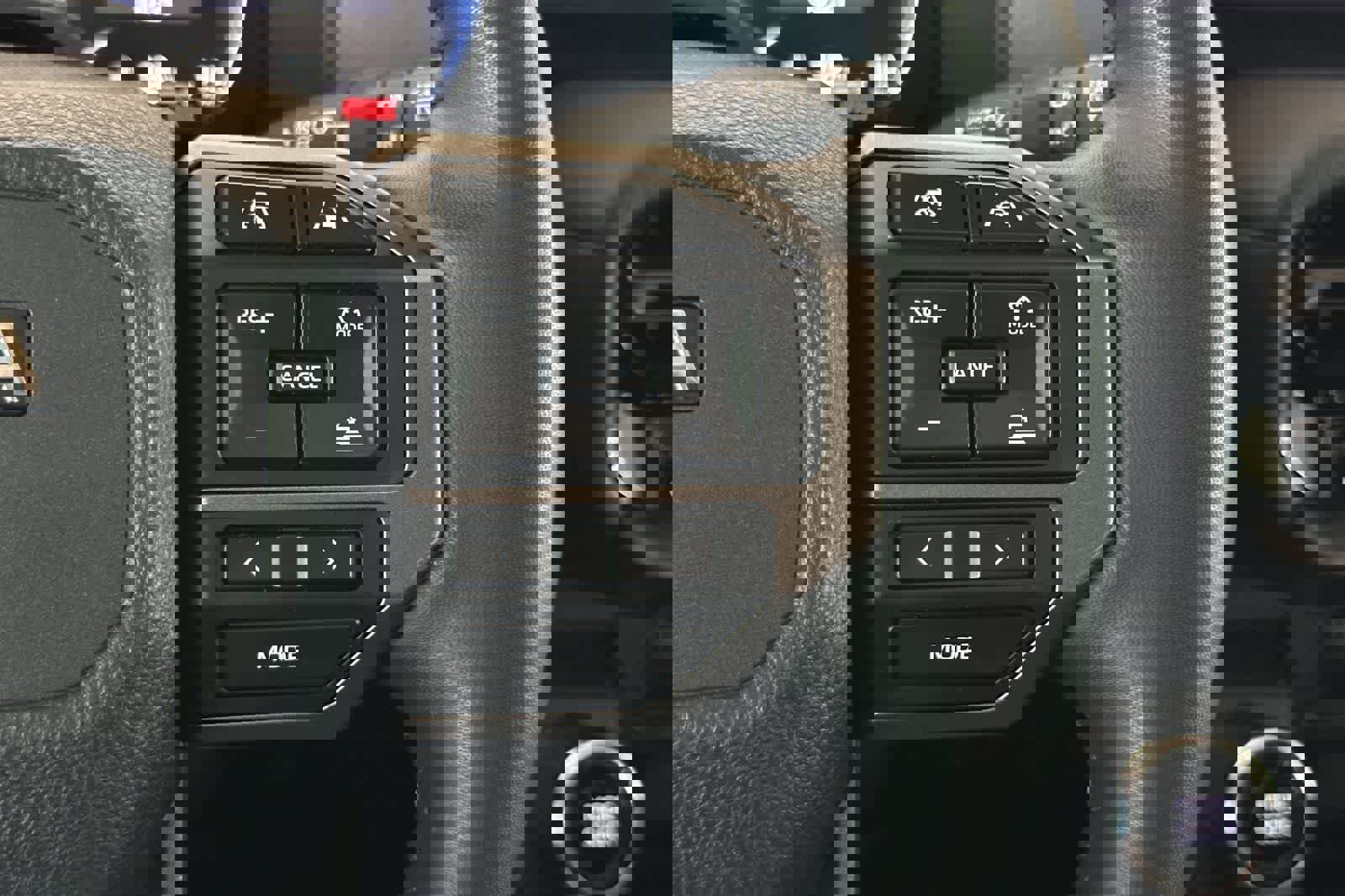 Used 2025 Toyota Land Cruiser w/ Premium Package image 31