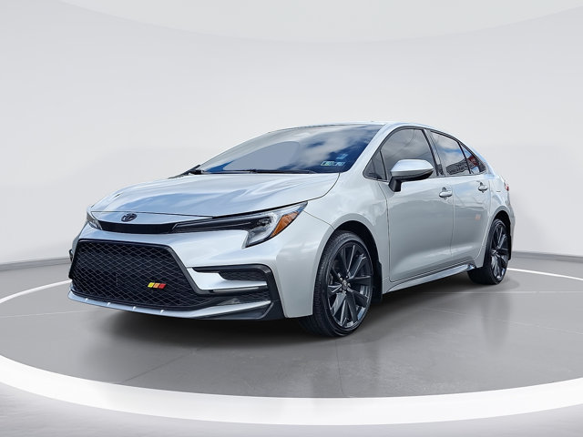 Used 2026 Toyota Corolla SE FWD image 1